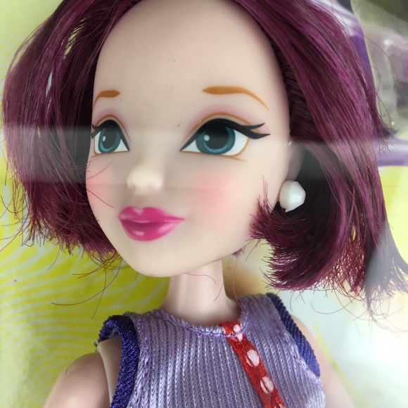 Winx Club Tecna Doll - Picture 2 of 10